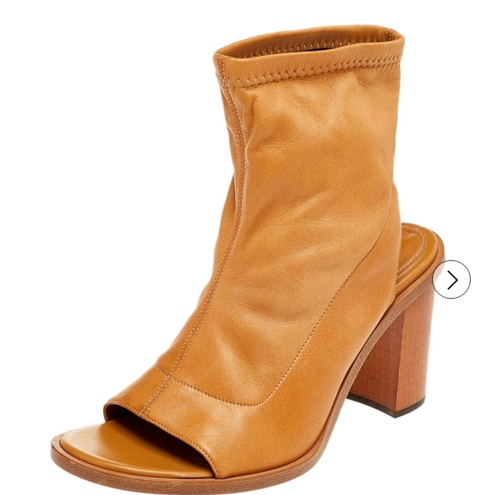 Chloe Brown Leather Ankle Length Boots Size 38